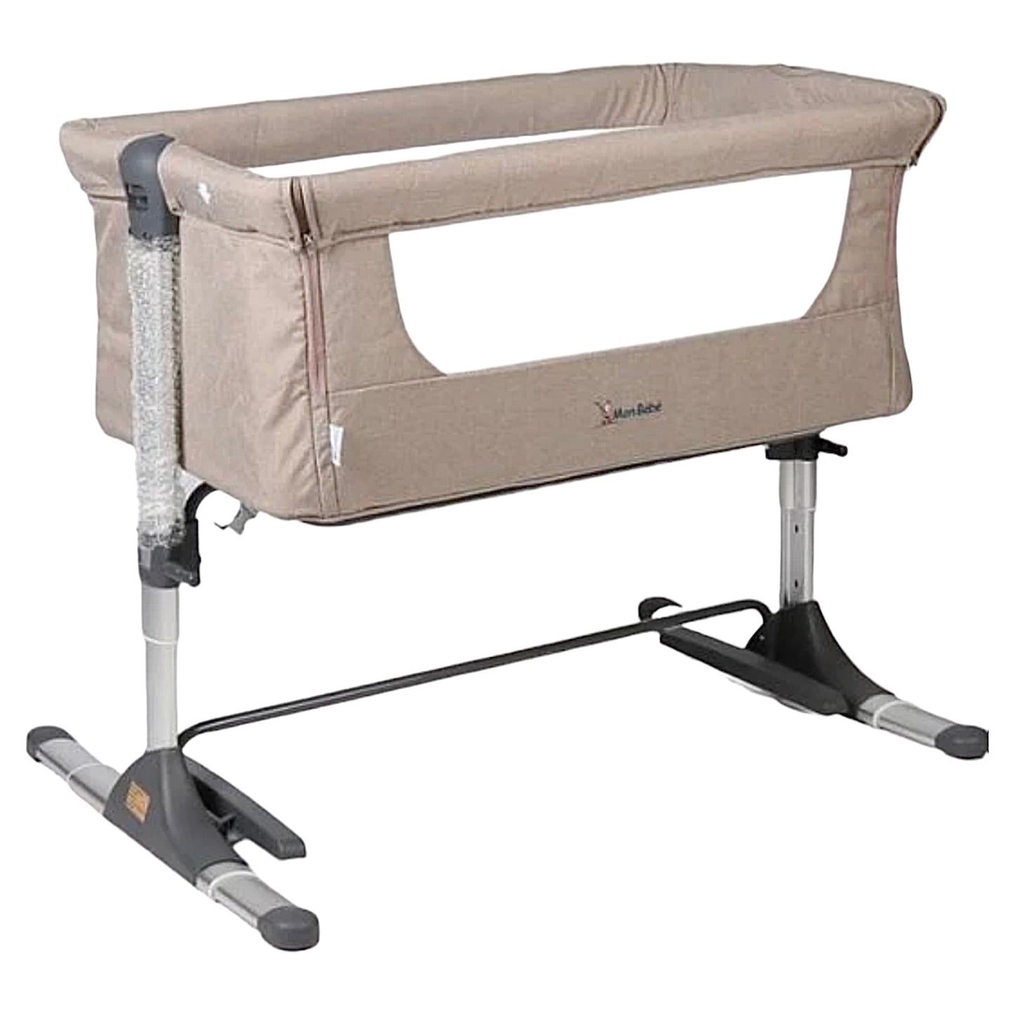 سرير نوم مشترك لطفلي: سرير أطفال مائل وكرسي هزاز