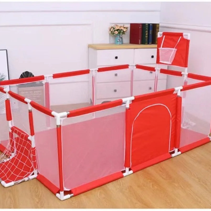Parc bébé avec foot et basket + 20 Balles colorées